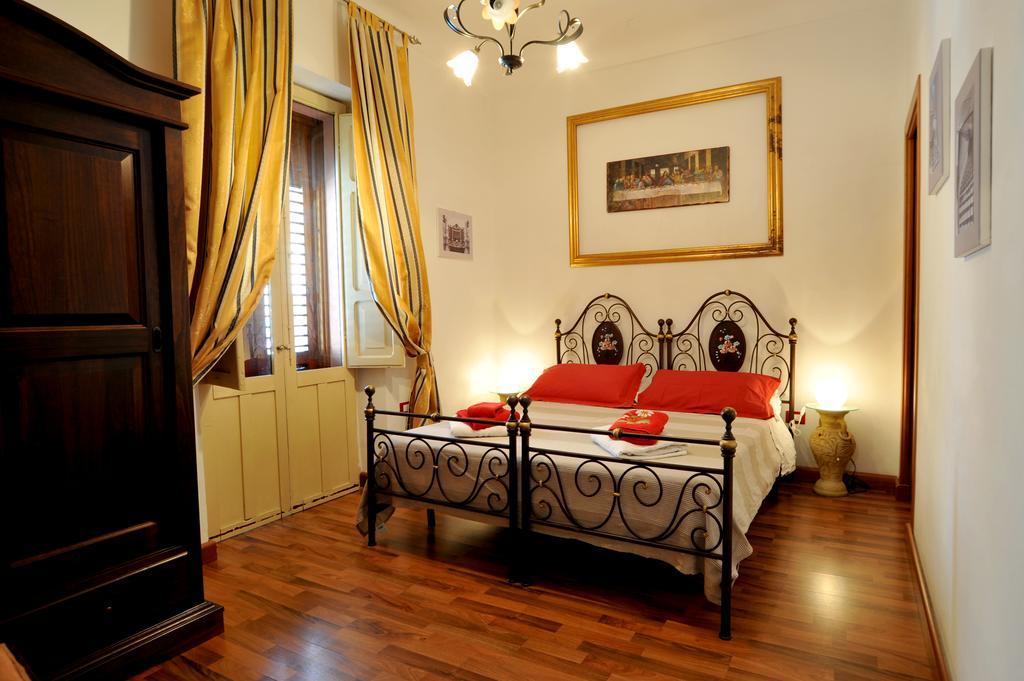 Il Giardino Di Pietra Bed & Breakfast โนโต ภายนอก รูปภาพ